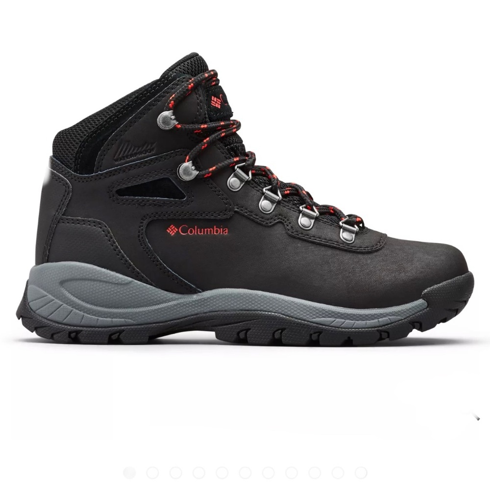 Columbia NEWTON RIDGE Waterproof Hiking Camping Mountain Boots- NWT Size 9